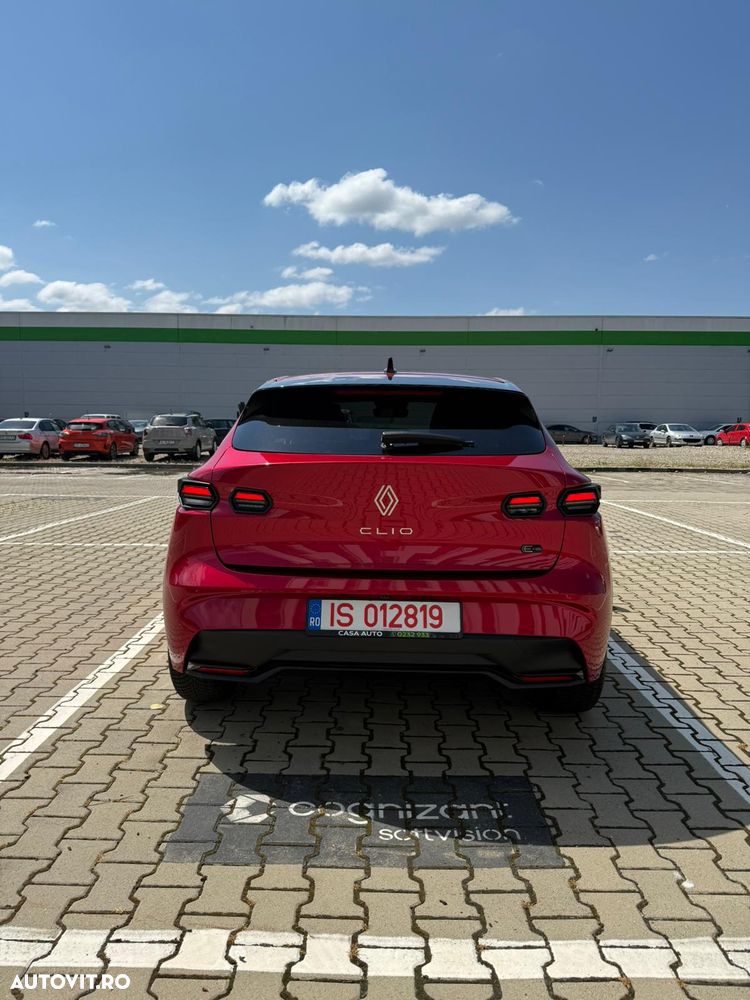 Renault Clio VI E-Tech 160 HEV Techno - 9
