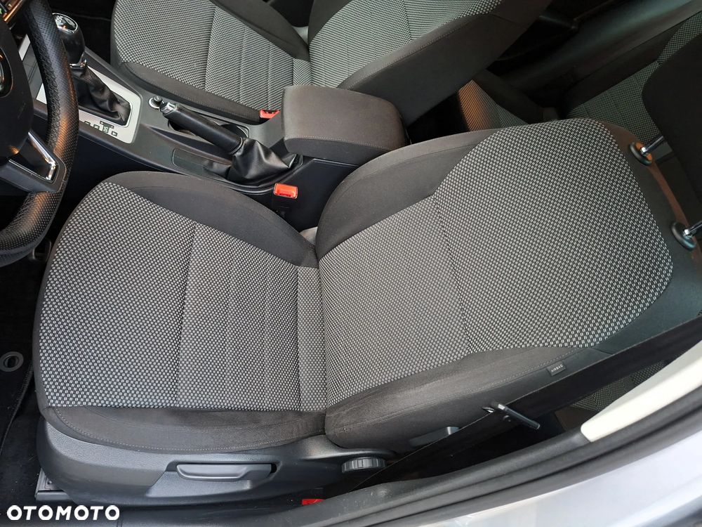 Skoda Octavia 1.6 TDI DPF DSG Sport Edition - 10