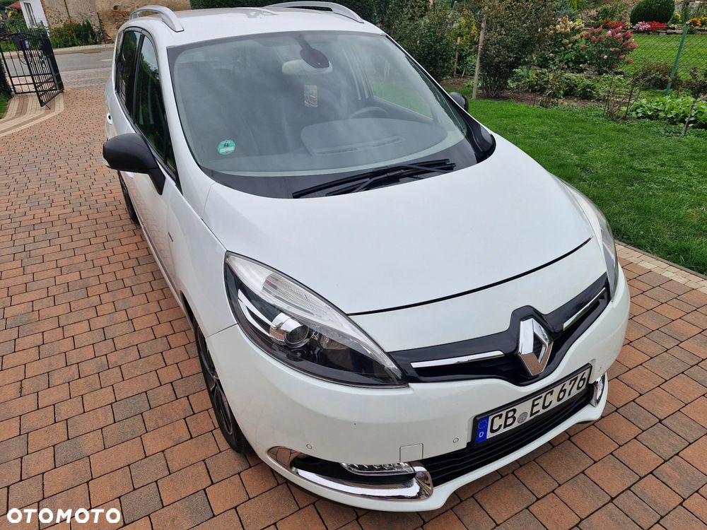 Renault Grand Scenic - 11