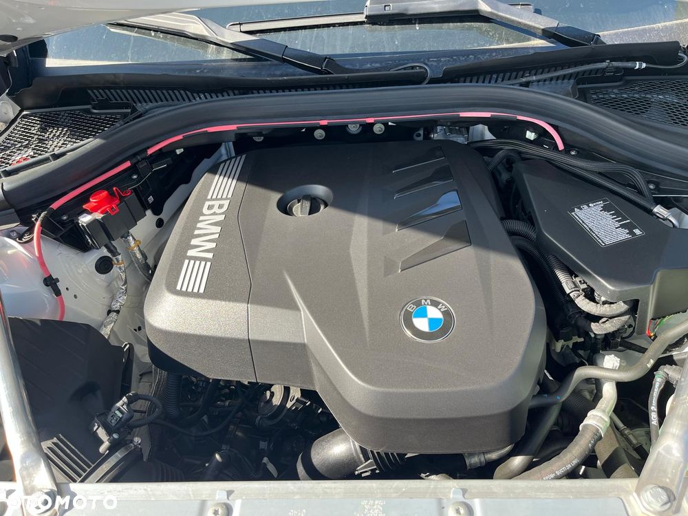 BMW X3 xDrive20 mHEV - 8