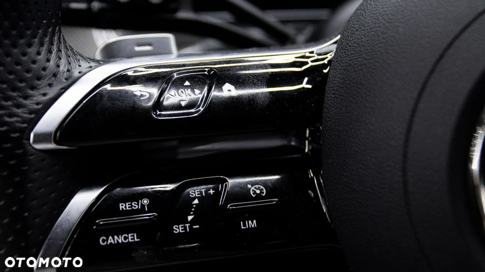 Mercedes-Benz Klasa C 300 d mHEV Avantgarde - 21