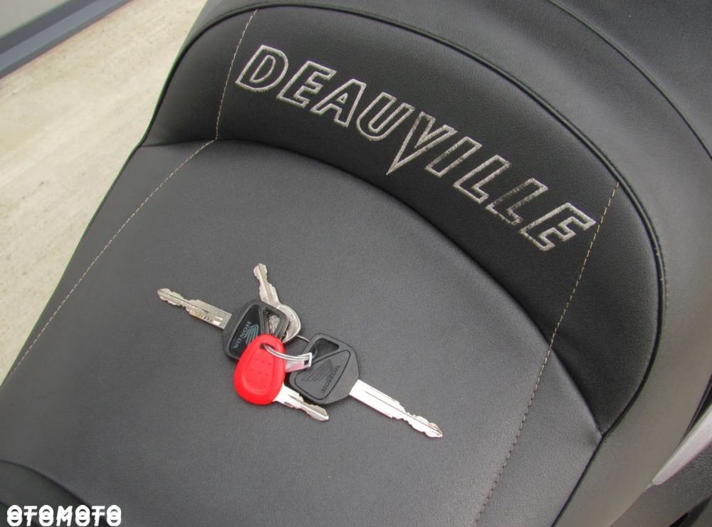 Honda Deauville - 38