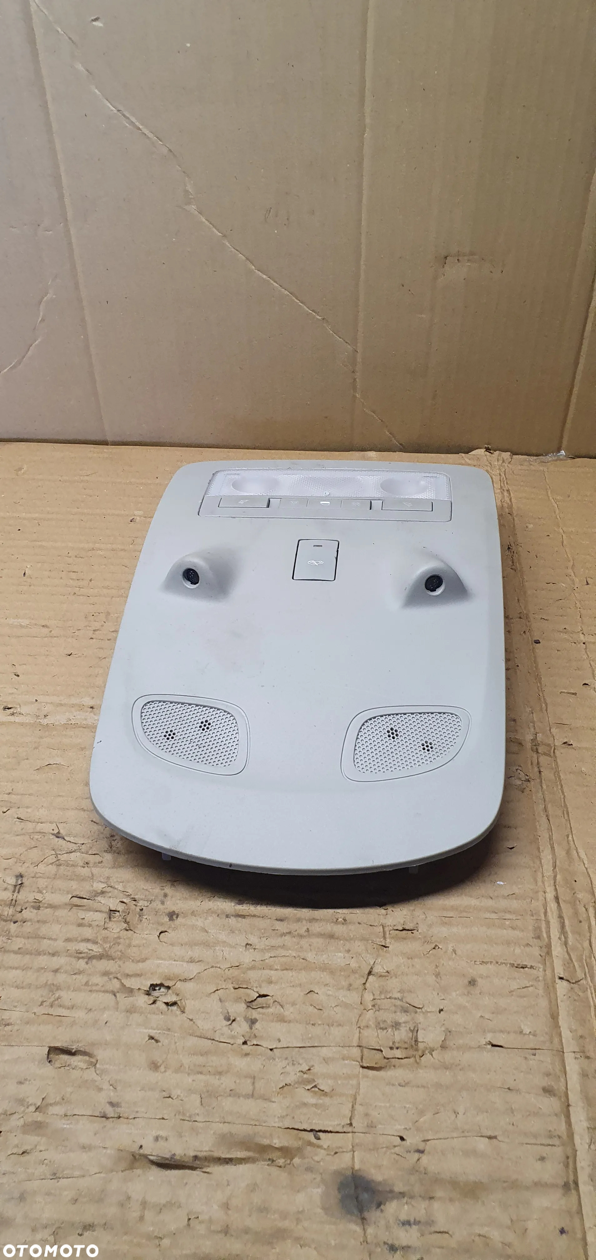 Lampka podsufitki oświetlenie kabiny Opel Zafira C - 3