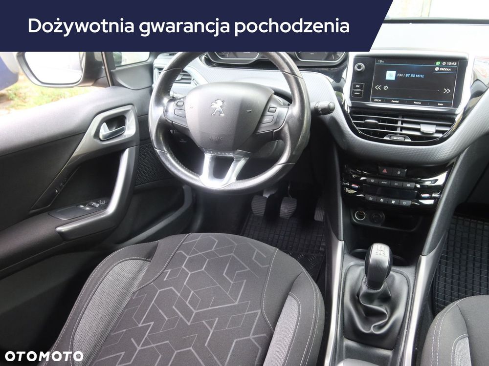 Peugeot 2008 - 9