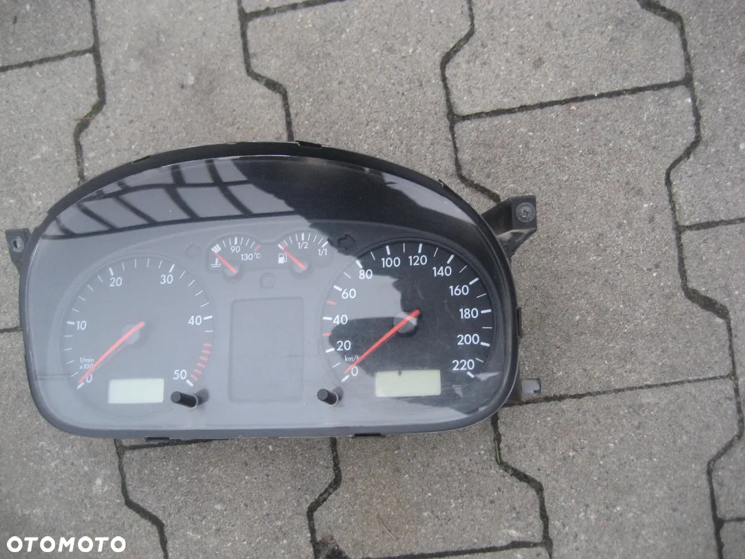 vw t4  t 4 transporter 98-03r 2,5 tdi 88km licznik zegar 7d0920803b europa - 4