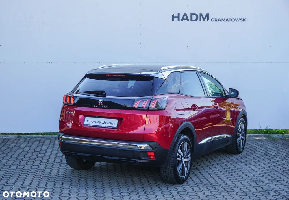 Peugeot 3008 1.2 PureTech Road Trip S&S EAT8 - 8