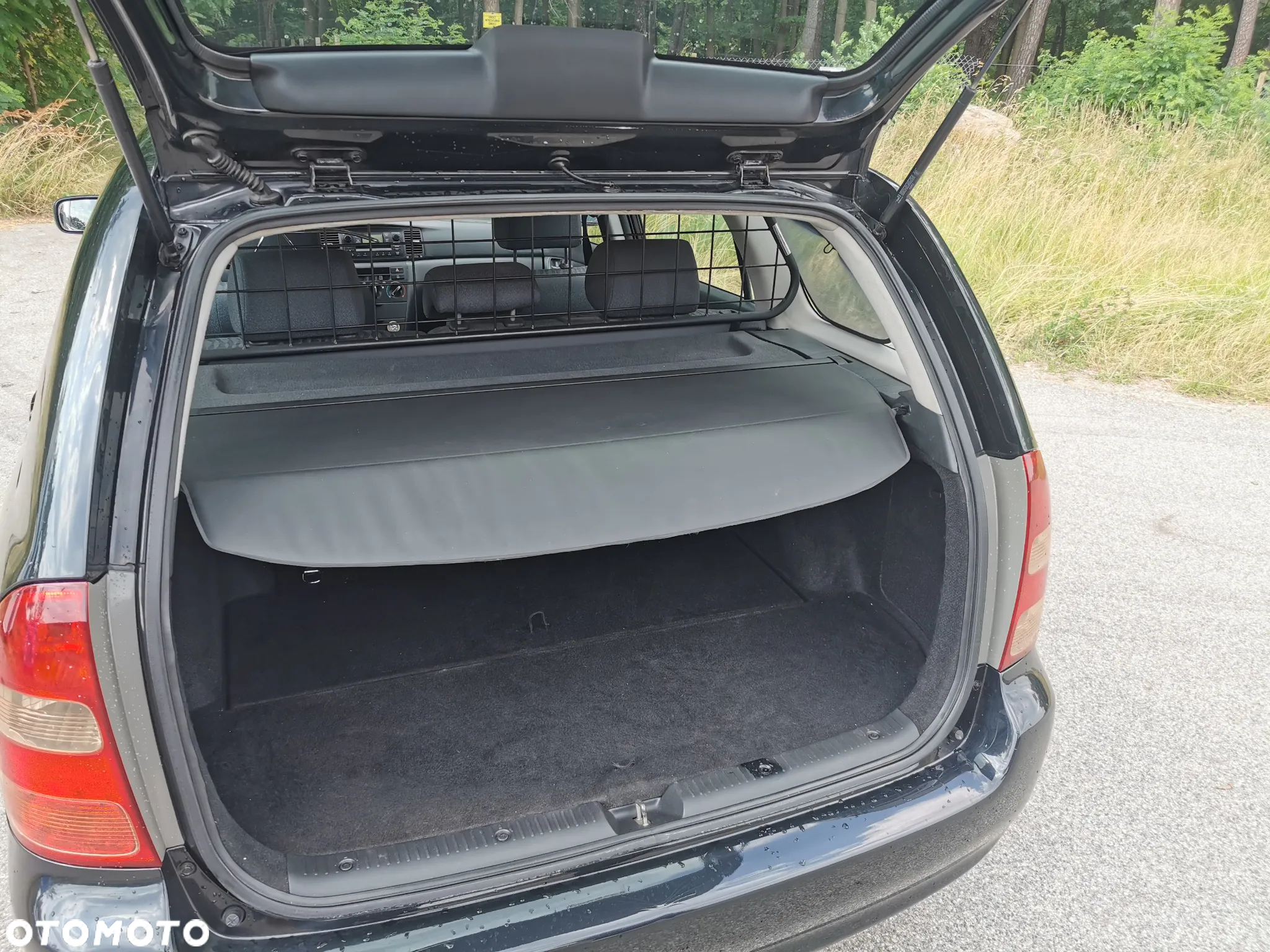 Toyota Corolla 1.6 VVT-i Sol - 16
