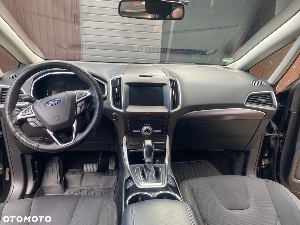 Ford S-Max - 20