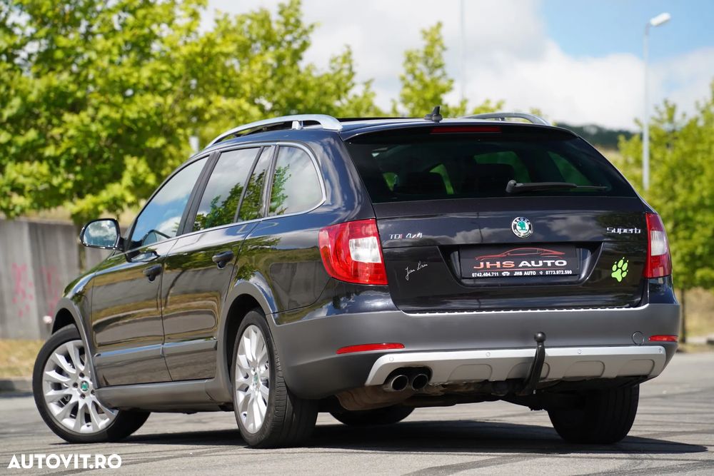 Skoda Superb 2.0 TDI 4X4 DSG AllDrive - 4
