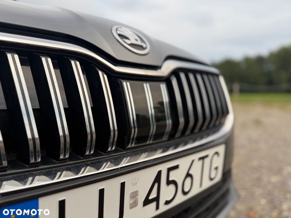 Skoda Superb 1.5 TSI mHEV Selection DSG - 13
