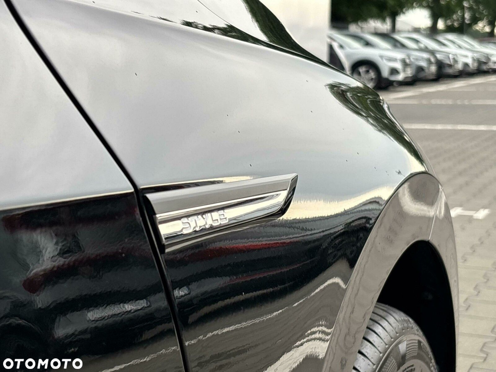 Volkswagen Golf - 33