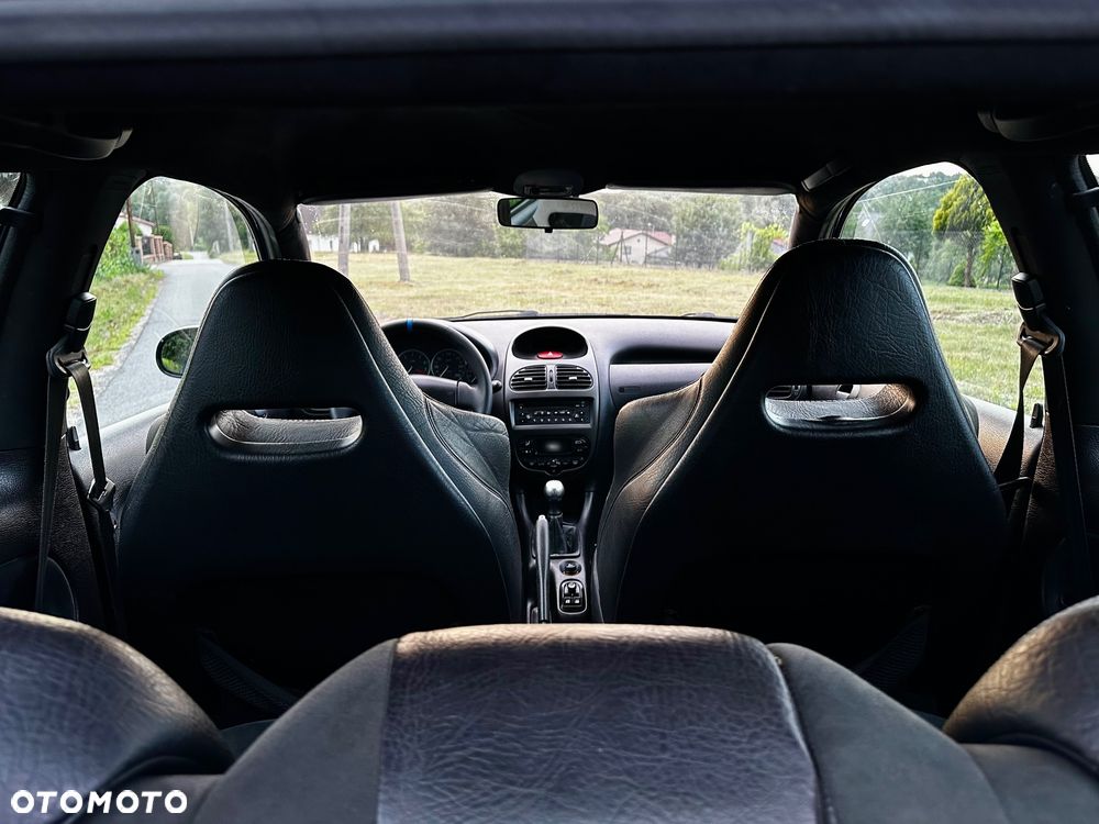 Peugeot 206 RC 180 - 12