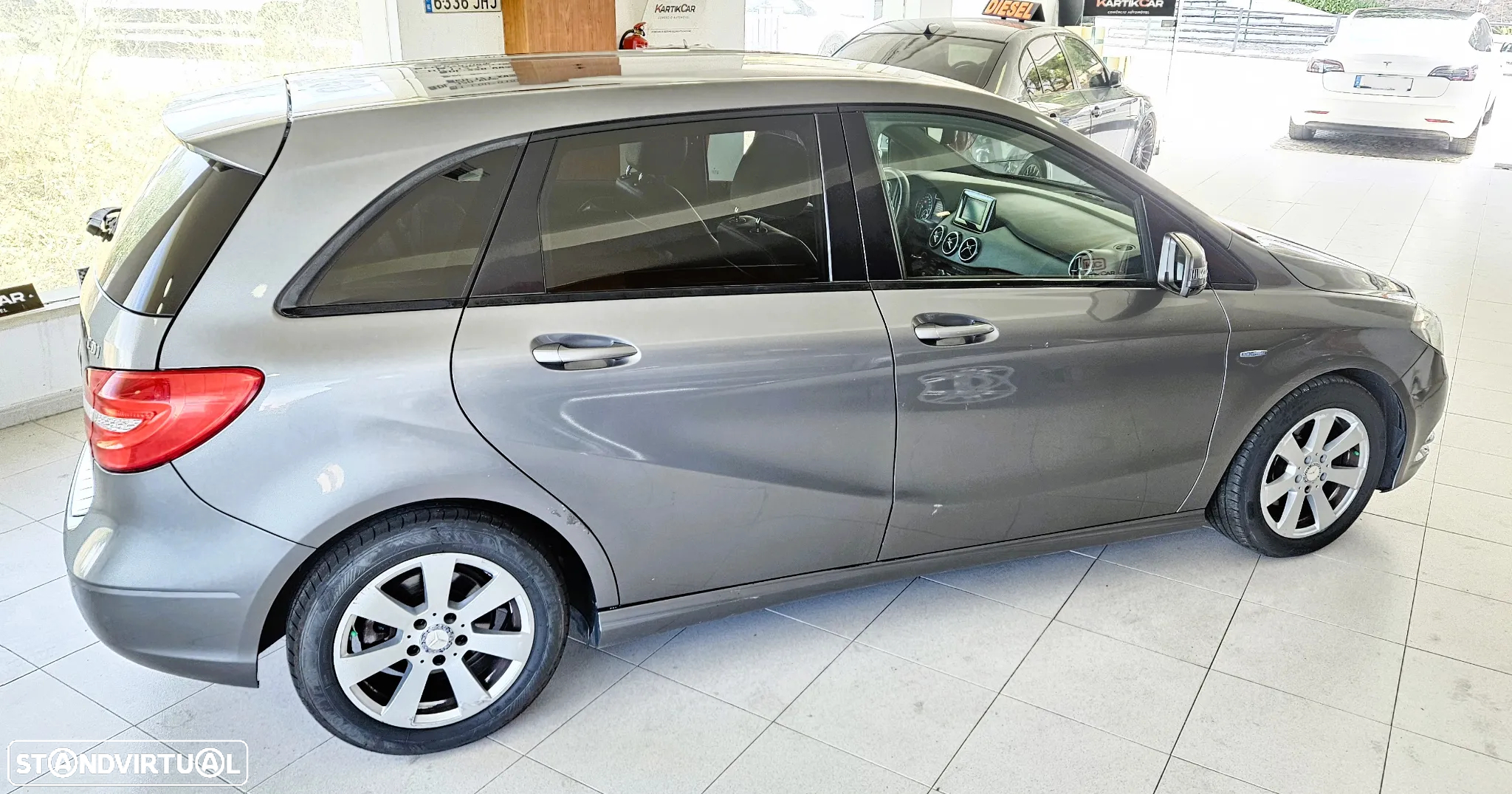 Mercedes-Benz B 200 CDi BlueEfficiency - 9