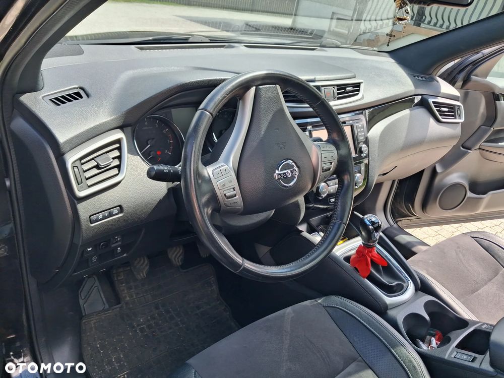 Nissan Qashqai 1.6 DIG-T N-Connecta - 9