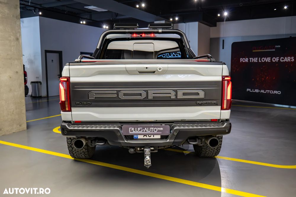 Ford Raptor - 10