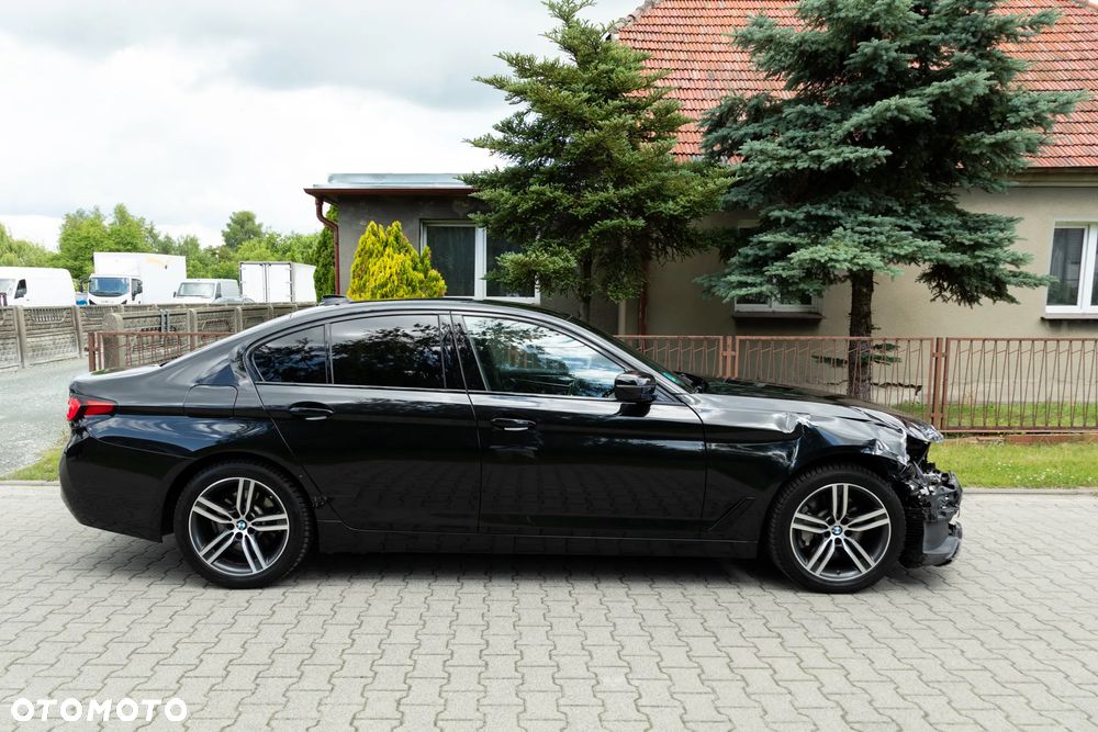 BMW Seria 5 530e - 4