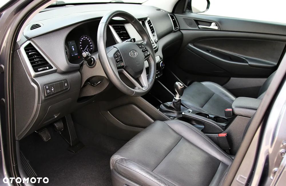 Hyundai Tucson 1.6 T-GDI Style 4WD - 21