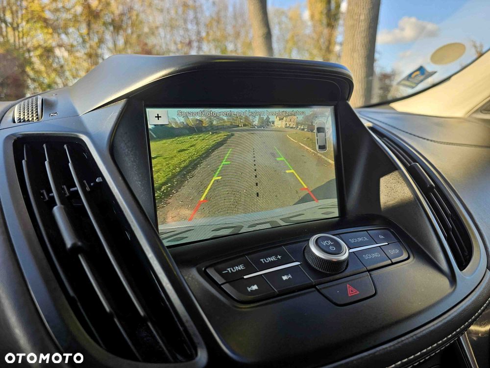 Ford Kuga 2.0 TDCi 4x4 Vignale - 24