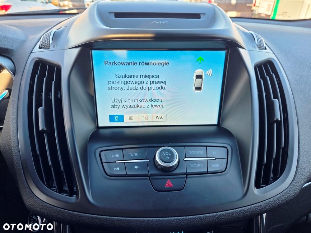 Ford Kuga 1.5 EcoBoost 2x4 ST-Line - 39