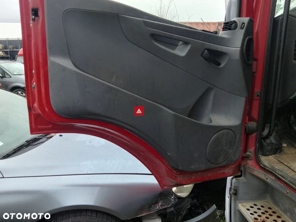 MERCEDES ATEGO KABINA 1222 2008R - CZĘŚCI !!! - 16