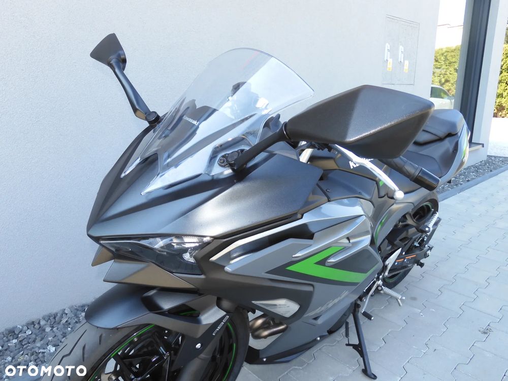 Kawasaki Ninja 500 - 22