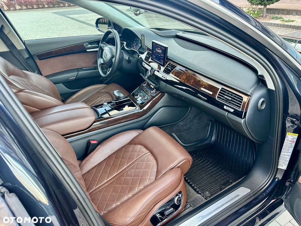 Audi A8 L 55 TFSI quattro tiptronic - 25