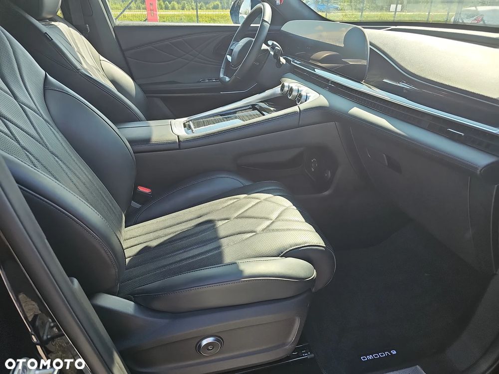 Omoda 9 1.5 Super Hybrid Exclusive AWD - 21