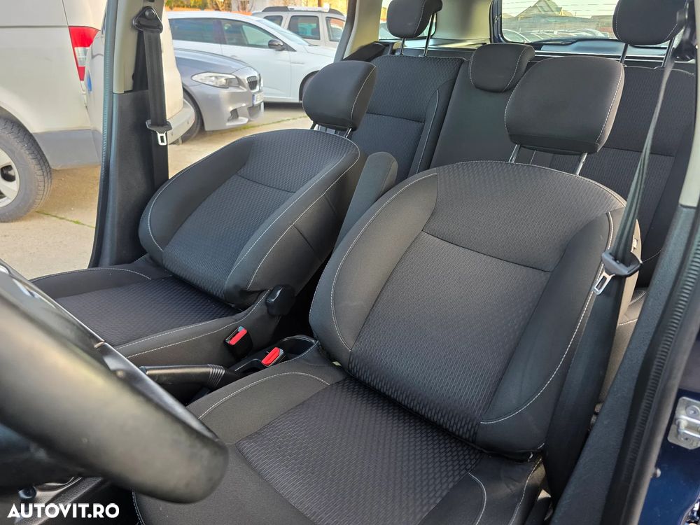 Dacia Logan 0.9 TCe 90 CP Prestige - 13