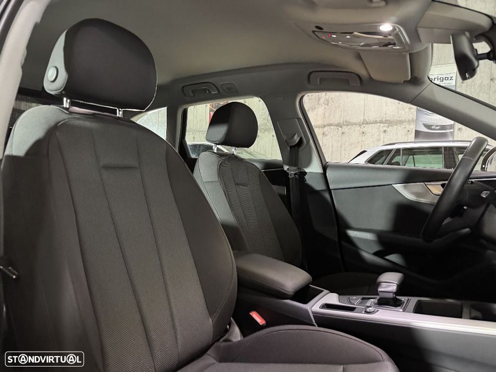 Audi A4 Avant 35 TDI Advanced S tronic - 10