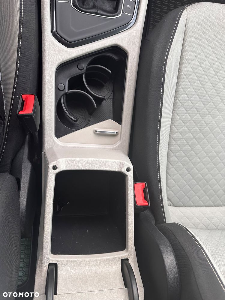 Volkswagen Tiguan 1.6 TDI BMT SCR Trendline - 22