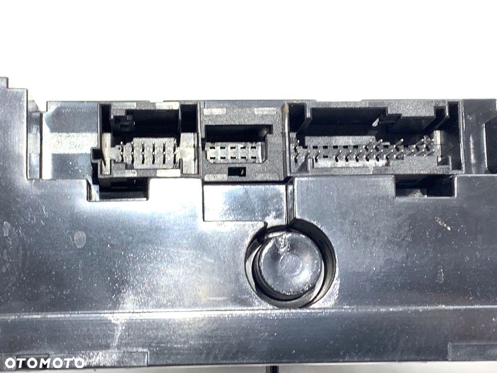 PANEL STEROWANIA NAWIEWU VW CRAFTER 30-35 Autobus (2E_) 2006 - 2016 2.0 TDI 100 kW [136 KM] olej - 5