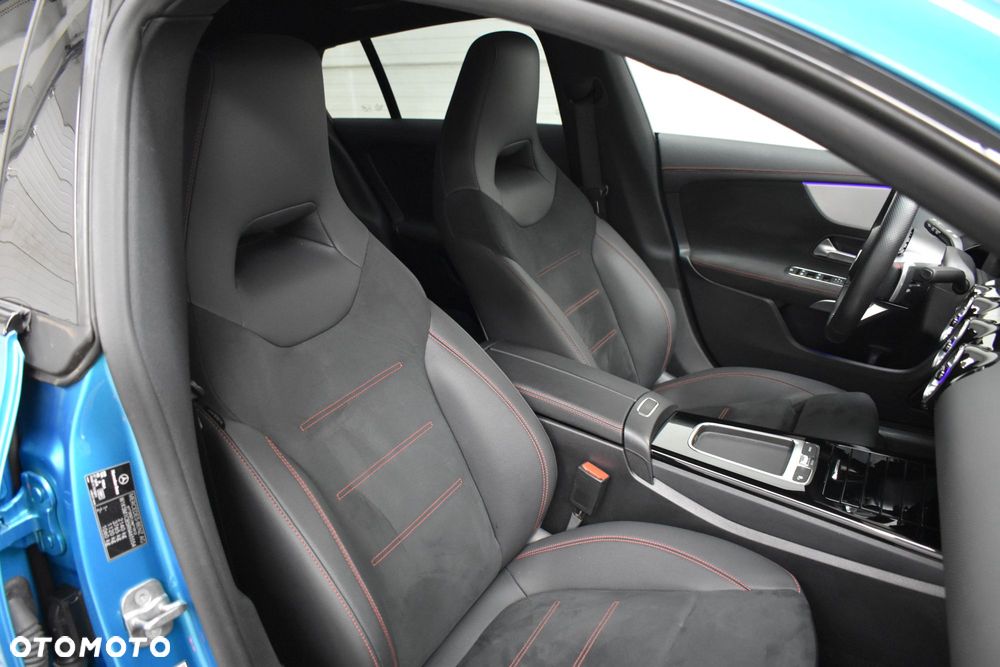 Mercedes-Benz CLA 200 d 8G-DCT AMG Line Advanced Plus - 22