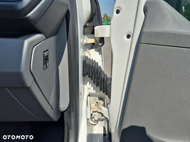 Volkswagen T6 - 19