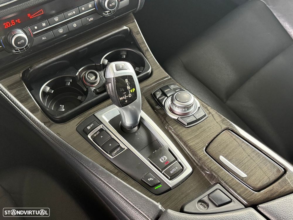 BMW 520 d Line Luxury Auto - 38