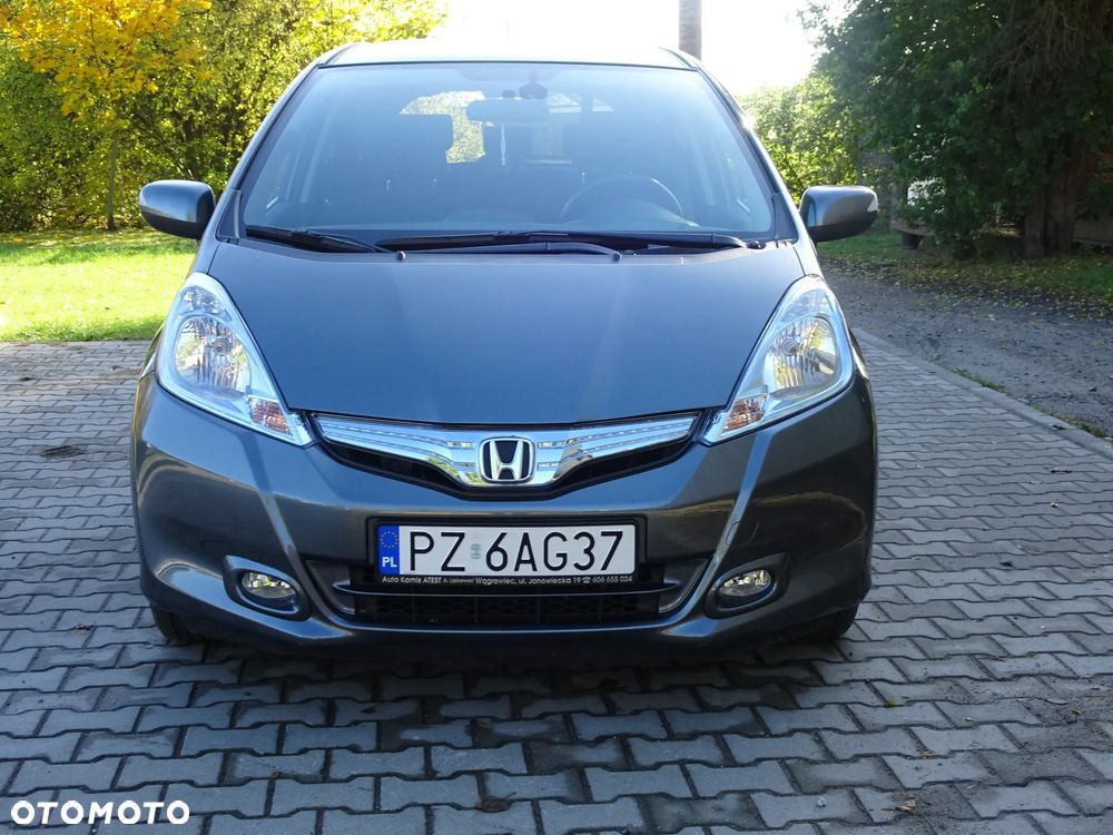 Honda Jazz 2014 photo 2