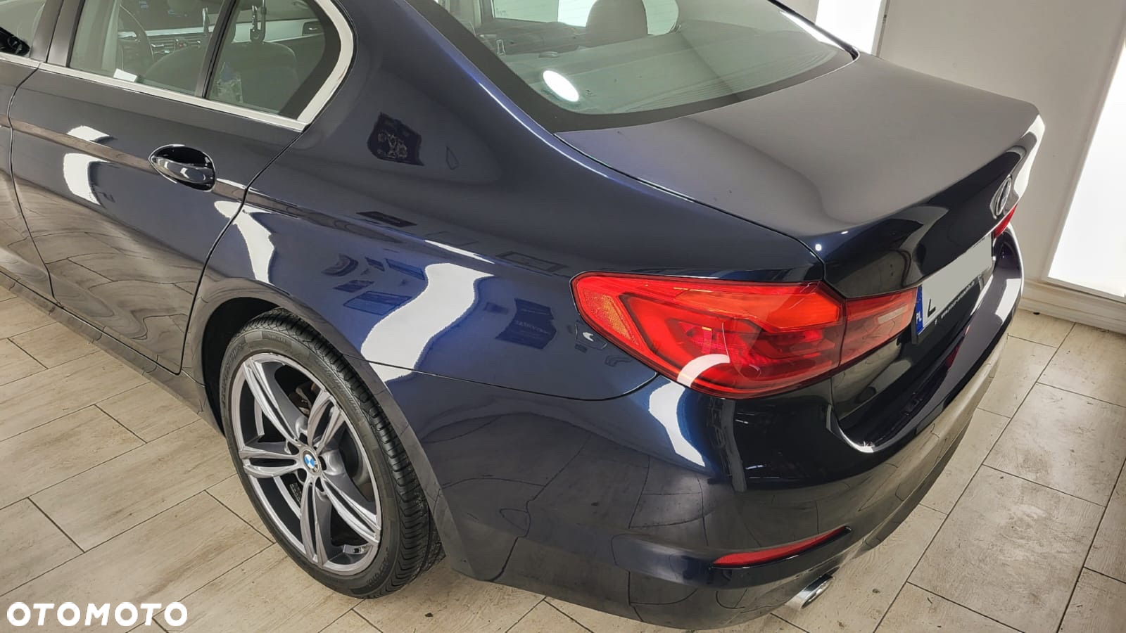 BMW Seria 5 520d Efficient Dynamics - 17