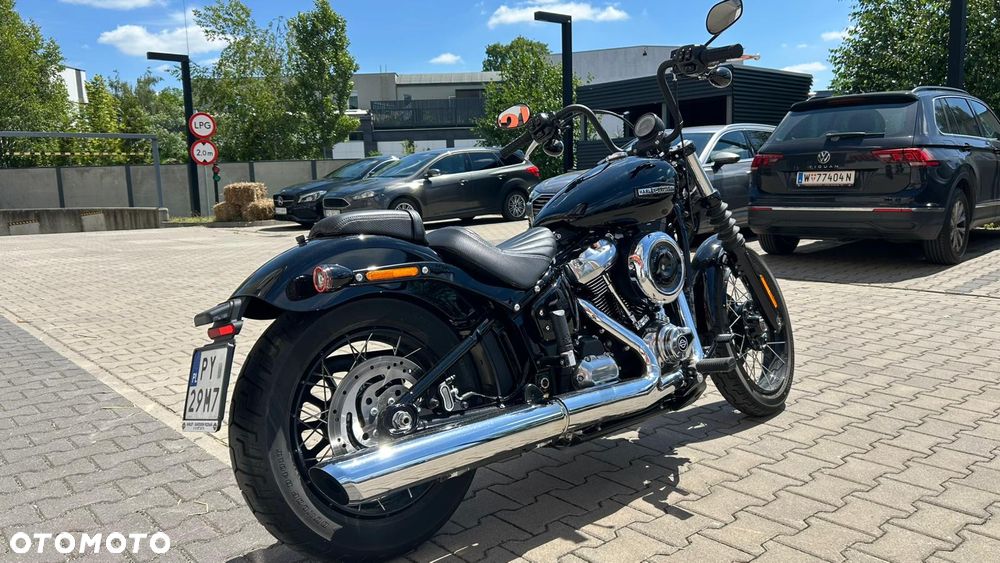 Harley-Davidson Softail Street Bob - 4