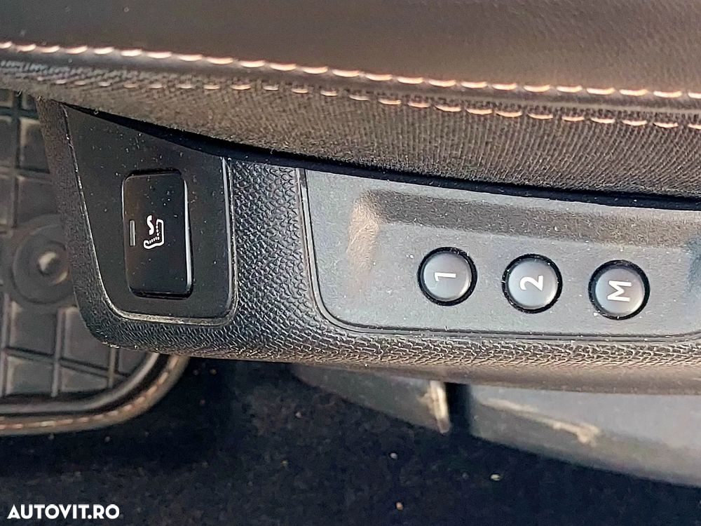 Peugeot 5008 BlueHDI 130 EAT8 GT - 33
