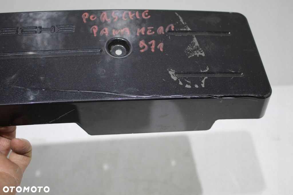 Porsche Panamera 971 Ramka Pod Tablicę Rejestracyjną - 2