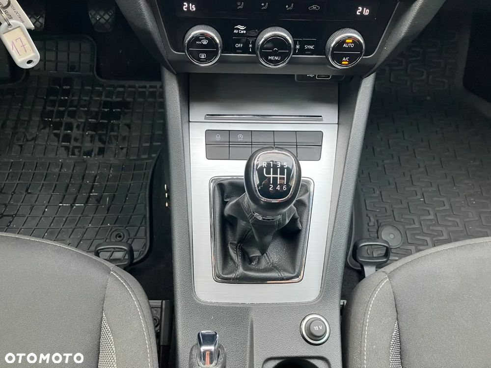 Skoda Octavia 1.5 TSI GPF ACT Ambition - 19