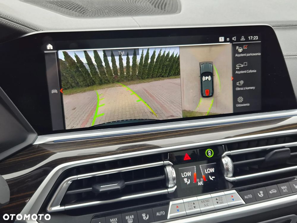 BMW X5 xDrive45e - 26