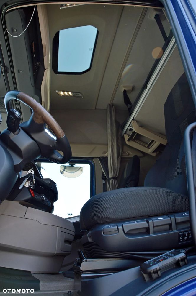 DAF XG+ 530 / ZF INTARDER / KLIMA POST. / FULL LED / ALUFELGI / - 25