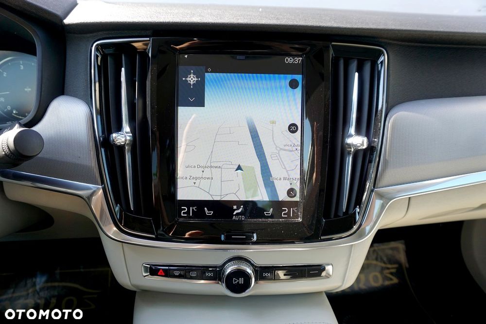 Volvo S90 D4 Inscription - 30
