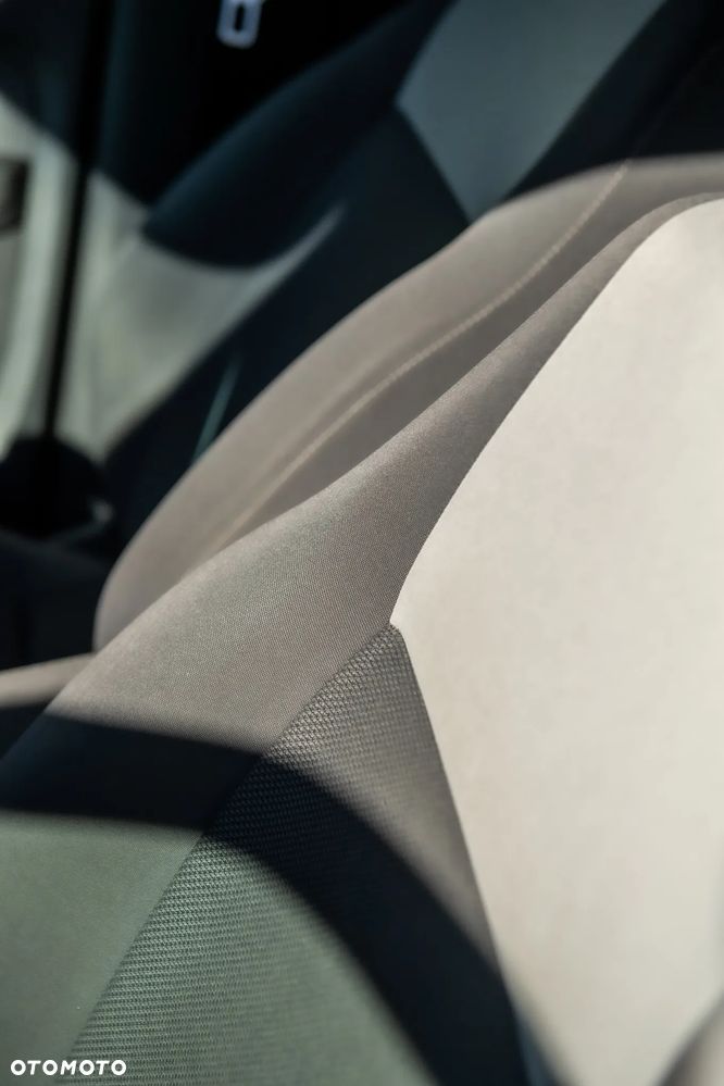 Volkswagen Caddy 1.2 TSI Comfortline - 17