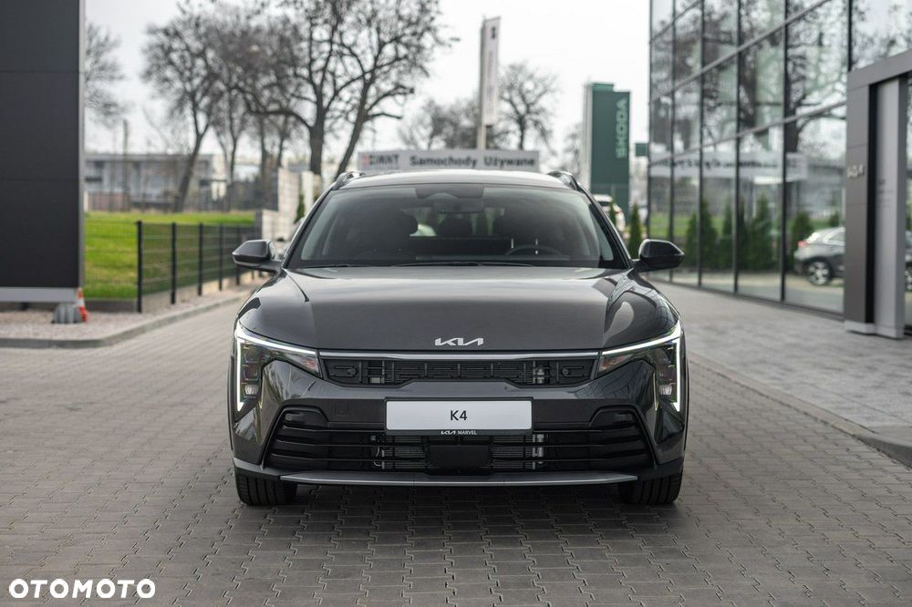 Kia K4 - 4