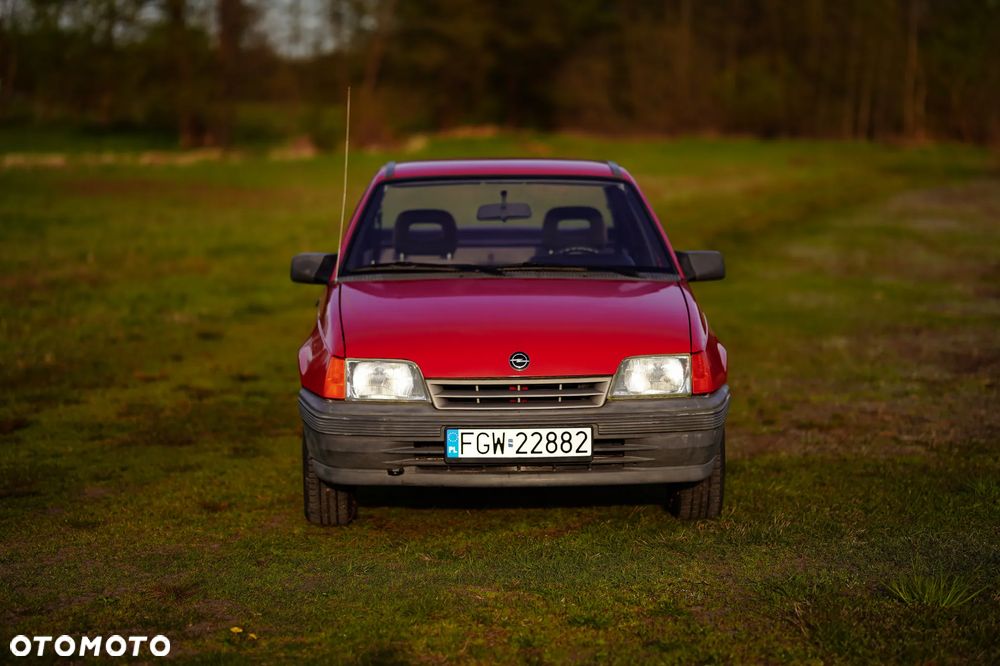 Opel Kadett 1.3 - 3