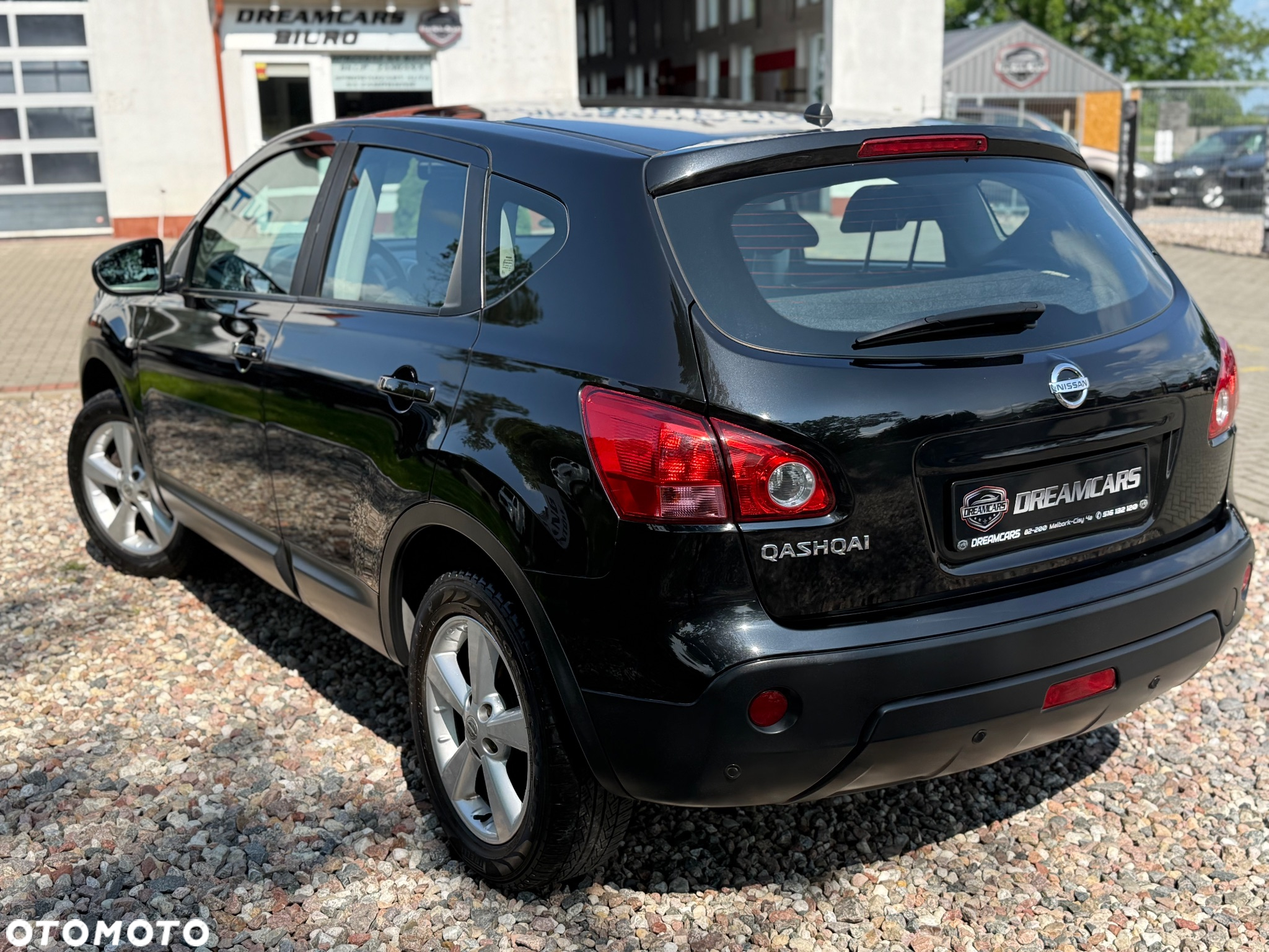 Nissan Qashqai - 11