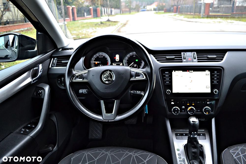 Skoda Octavia 2.0 TDI 4x4 DSG Clever - 35