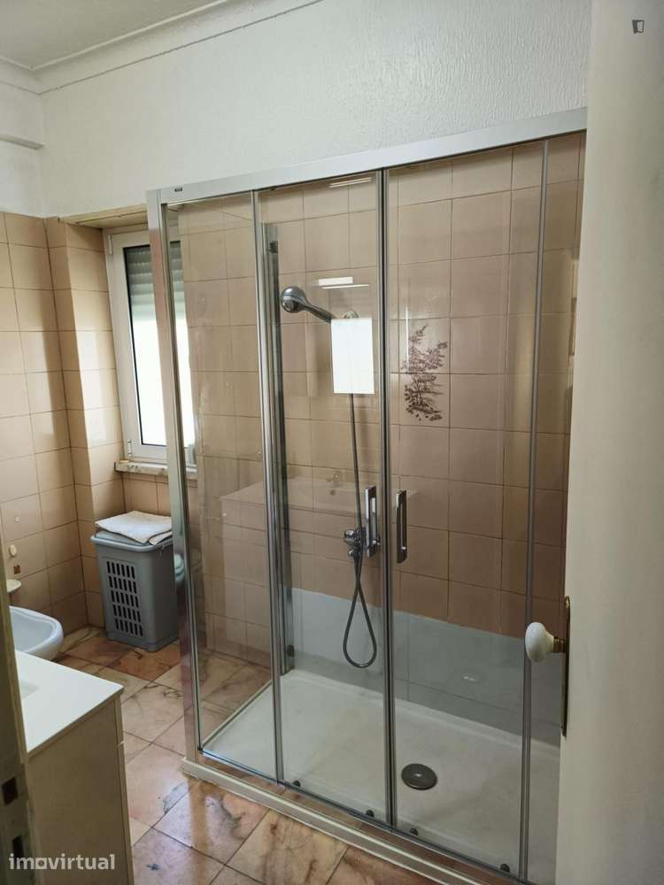 Apartamento com 2 quartos - localizado em Paço de Arcos Lisbon - Grande imagem: 4/7