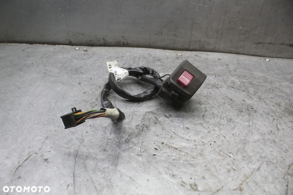 Suzuki GSX 1100 F przełącznik przełączniki - 2